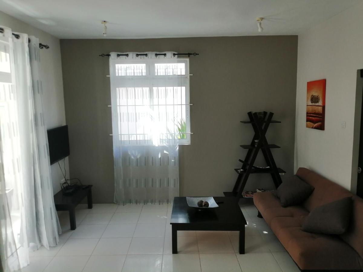Seacret Bay Apartment Pereybere Beach Exterior photo